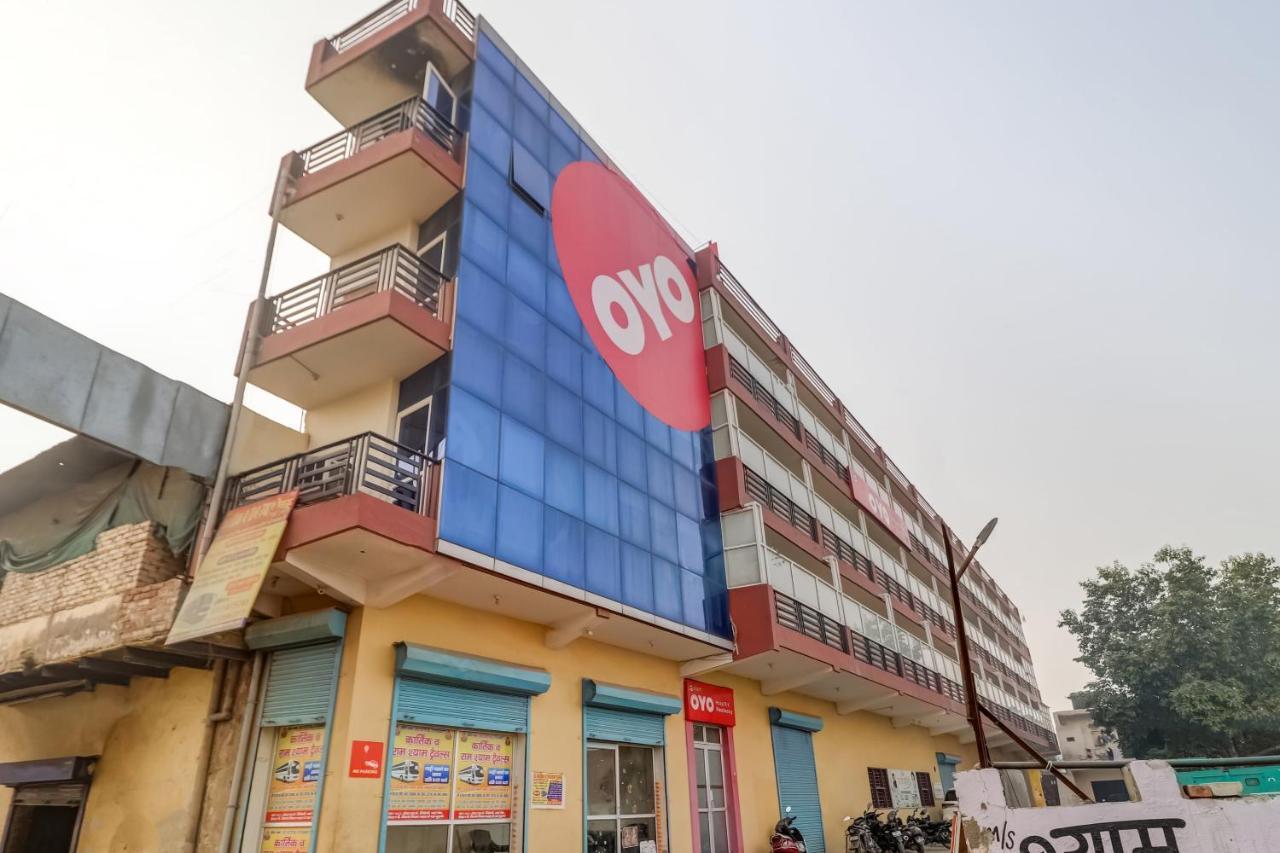 Oyo Hotel R K Residency Gurgaon Buitenkant foto